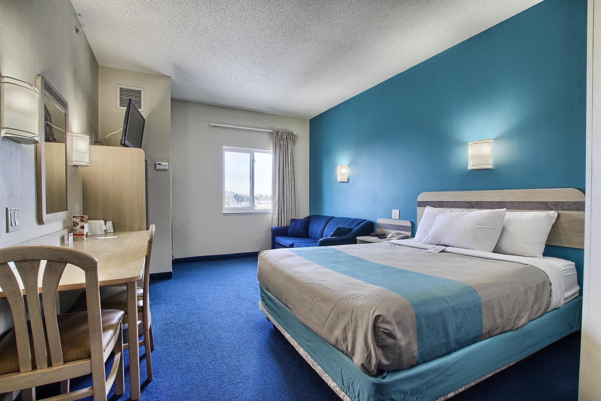 Motel 6-London, ON - Ontario Esterno foto